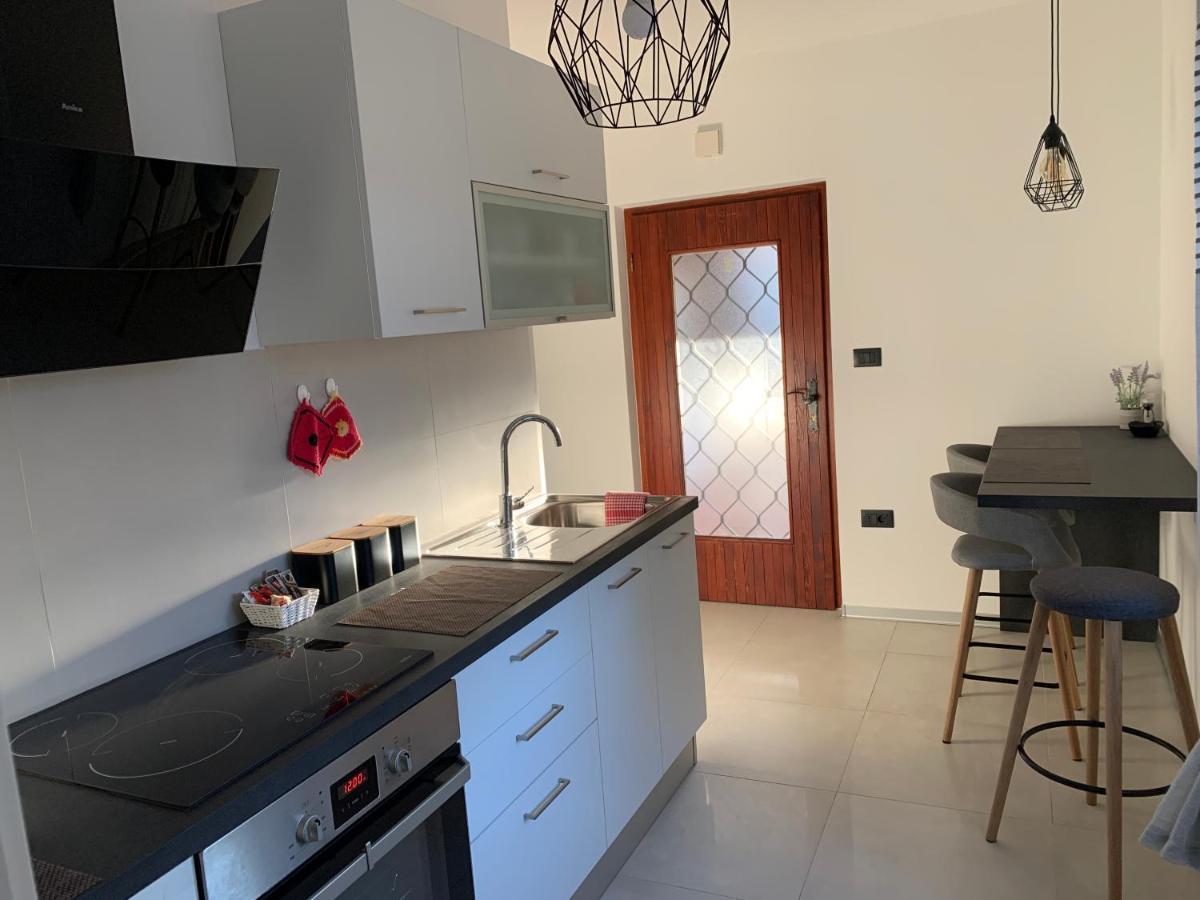 Apartments & Room Piutti