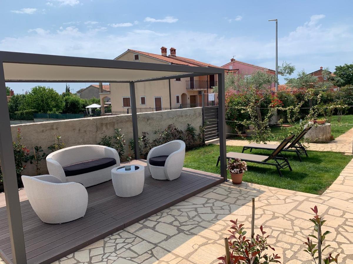 Apartment Apartments & Room Piutti