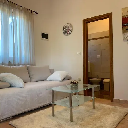 Apartments & Room Piutti Bale Exterior photo
