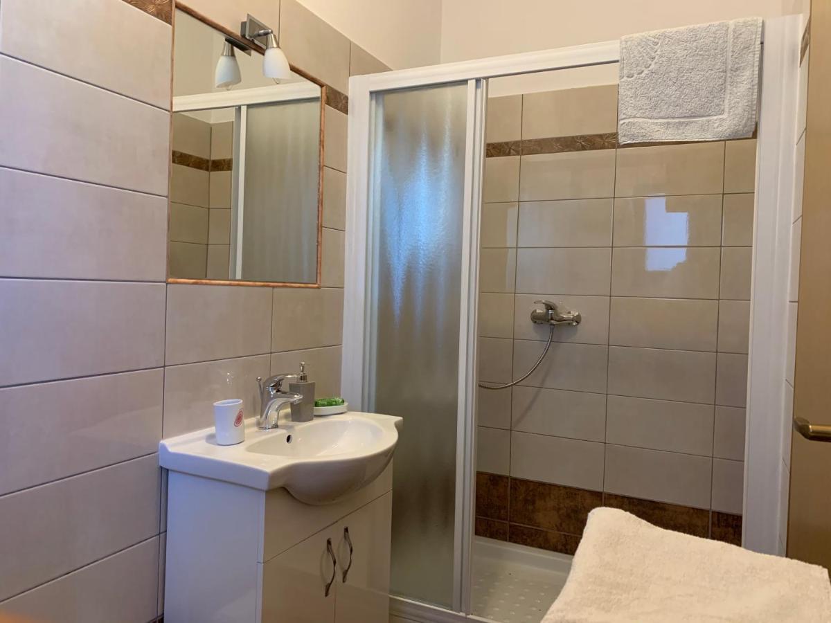 Apartments & Room Piutti Apartment Bale